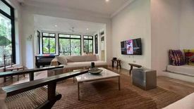 3 Bedroom House for sale in White Plains, Metro Manila