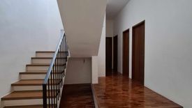 4 Bedroom Townhouse for sale in Central, Metro Manila