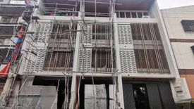 4 Bedroom Townhouse for sale in Central, Metro Manila