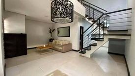 5 Bedroom House for sale in Pacita 1, Laguna