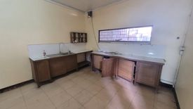 Warehouse / Factory for rent in Tandang Sora, Metro Manila