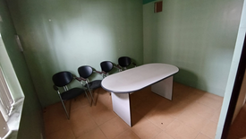 Office for rent in Malate, Metro Manila near LRT-1 Vito Cruz