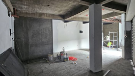 Shophouse for rent in Concepcion Uno, Metro Manila