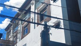 4 Bedroom Townhouse for sale in San Antonio, Metro Manila near LRT-1 Roosevelt