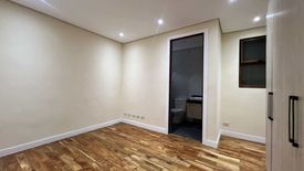 4 Bedroom Townhouse for sale in San Antonio, Metro Manila near LRT-1 Roosevelt