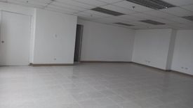 Office for rent in Moonwalk, Metro Manila