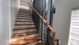 4 Bedroom Townhouse for sale in Santa Cruz, Metro Manila near LRT-1 Tayuman