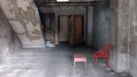 Shophouse for rent in Pasong Tamo, Metro Manila