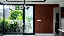 6 Bedroom House for sale in Pinagbuhatan, Metro Manila