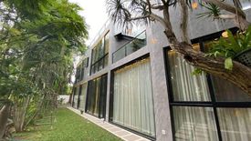 4 Bedroom House for rent in Alabang, Metro Manila