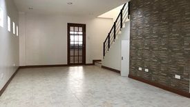 3 Bedroom Townhouse for rent in Central, Metro Manila