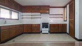 6 Bedroom House for rent in Banilad, Cebu