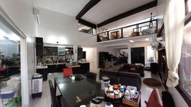 House for sale in Merville, Metro Manila