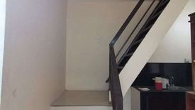 5 Bedroom House for rent in BF Homes, Metro Manila