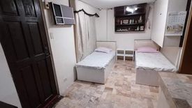 6 Bedroom Townhouse for sale in Ugong, Metro Manila