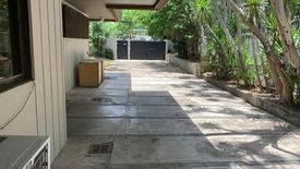 5 Bedroom House for rent in Alabang, Metro Manila