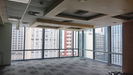 Office for rent in Urdaneta, Metro Manila near MRT-3 Buendia