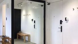 2 Bedroom Condo for sale in Forbeswood Heights, Bagong Tanyag, Metro Manila