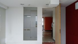 Office for rent in Bagumbayan, Metro Manila
