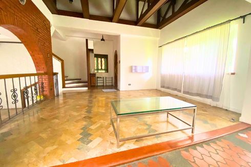 4 Bedroom House for rent in Batasan Hills, Metro Manila