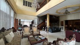 5 Bedroom House for sale in Blue Ridge A, Metro Manila