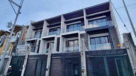 4 Bedroom Townhouse for sale in Sikatuna Village, Metro Manila