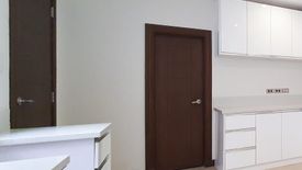 4 Bedroom Townhouse for rent in San Lorenzo, Metro Manila