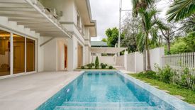 5 Bedroom Townhouse for sale in Cupang, Metro Manila