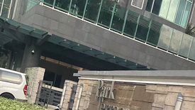 2 Bedroom Condo for rent in Park Terraces, San Lorenzo, Metro Manila near MRT-3 Ayala