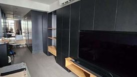 1 Bedroom Condo for sale in Poblacion, Metro Manila