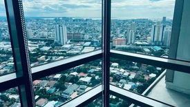 2 Bedroom Condo for rent in San Lorenzo, Metro Manila near MRT-3 Ayala