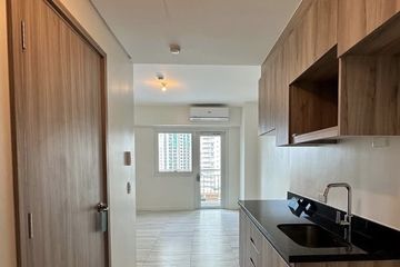 Condo for sale in Phil-Am, Metro Manila near MRT-3 North Avenue, Quezon City, Metro Manila - Photo 2