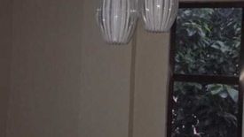 5 Bedroom Townhouse for sale in Moonwalk, Metro Manila