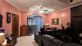 3 Bedroom House for sale in Moonwalk, Metro Manila