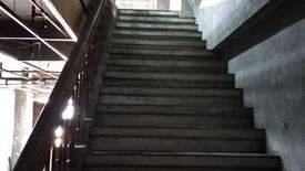 Shophouse for rent in Escopa II, Metro Manila near LRT-2 Katipunan