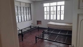 3 Bedroom House for rent in Barangay 79, Metro Manila near LRT-1 Baclaran