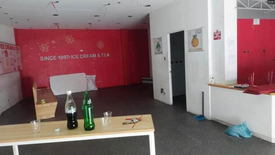 Shophouse for rent in Baclaran, Metro Manila near LRT-1 Baclaran