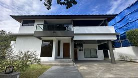 5 Bedroom Condo for sale in Almanza Dos, Metro Manila