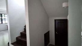 3 Bedroom House for rent in Poblacion, Metro Manila