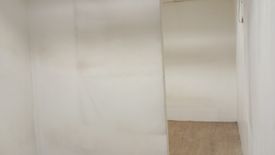 Office for rent in South Triangle, Metro Manila near MRT-3 Quezon Avenue