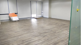 Office for rent in Highway Hills, Metro Manila near MRT-3 Shaw Boulevard