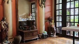 5 Bedroom House for sale in Blue Ridge A, Metro Manila