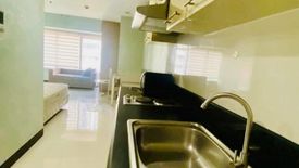 1 Bedroom Condo for rent in One Central, Urdaneta, Metro Manila near MRT-3 Ayala