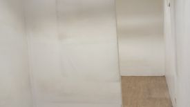 Office for rent in South Triangle, Metro Manila near MRT-3 Quezon Avenue