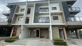 5 Bedroom Townhouse for sale in Santa Monica, Metro Manila