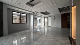 4 Bedroom Townhouse for sale in Horseshoe, Metro Manila near LRT-2 Betty Go-Belmonte