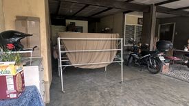 House for sale in West Triangle, Metro Manila near MRT-3 Quezon Avenue