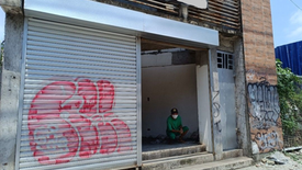 Shophouse for rent in Pasong Tamo, Metro Manila