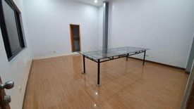 Office for rent in Pasong Putik Proper, Metro Manila