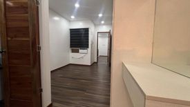 4 Bedroom Townhouse for sale in Central, Metro Manila